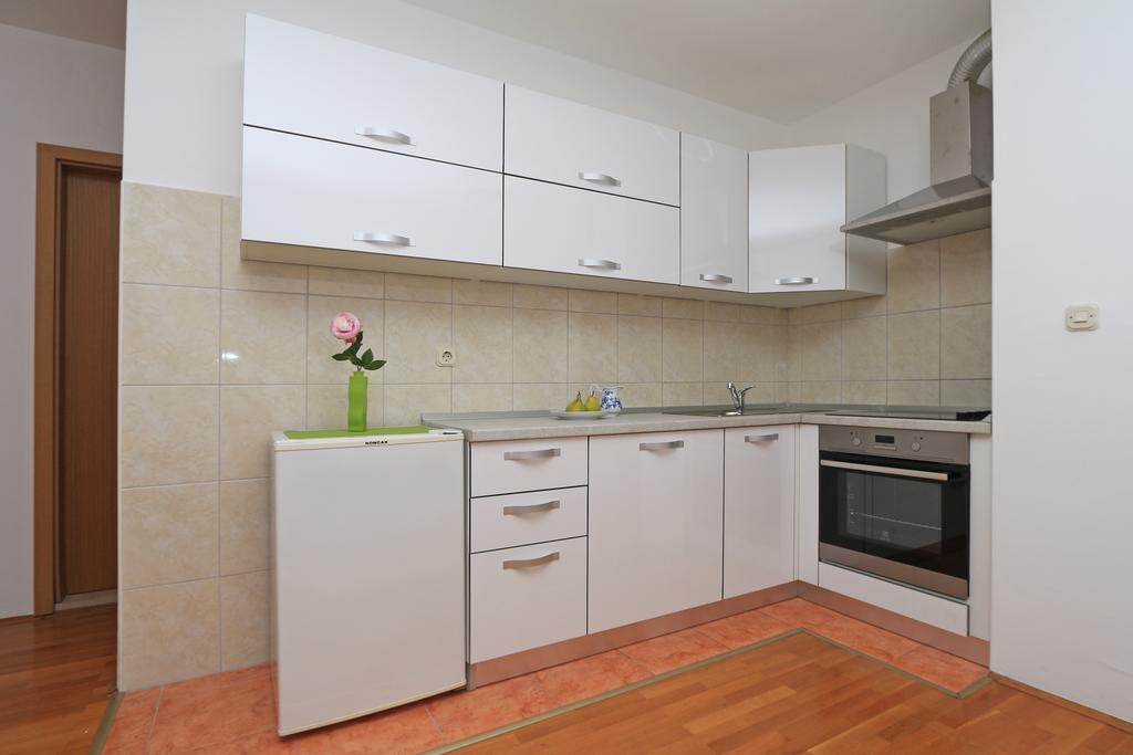 מאקרסקה Central Beach Apartment מראה חיצוני תמונה